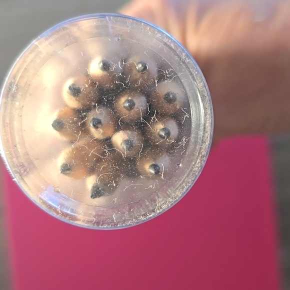 BNWOT scetch binder with pencils. - Picture 3 of 6